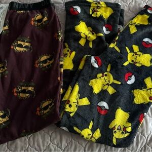 Old Navy Kids Sweatpants - Black and Burgundy with Yellow Print